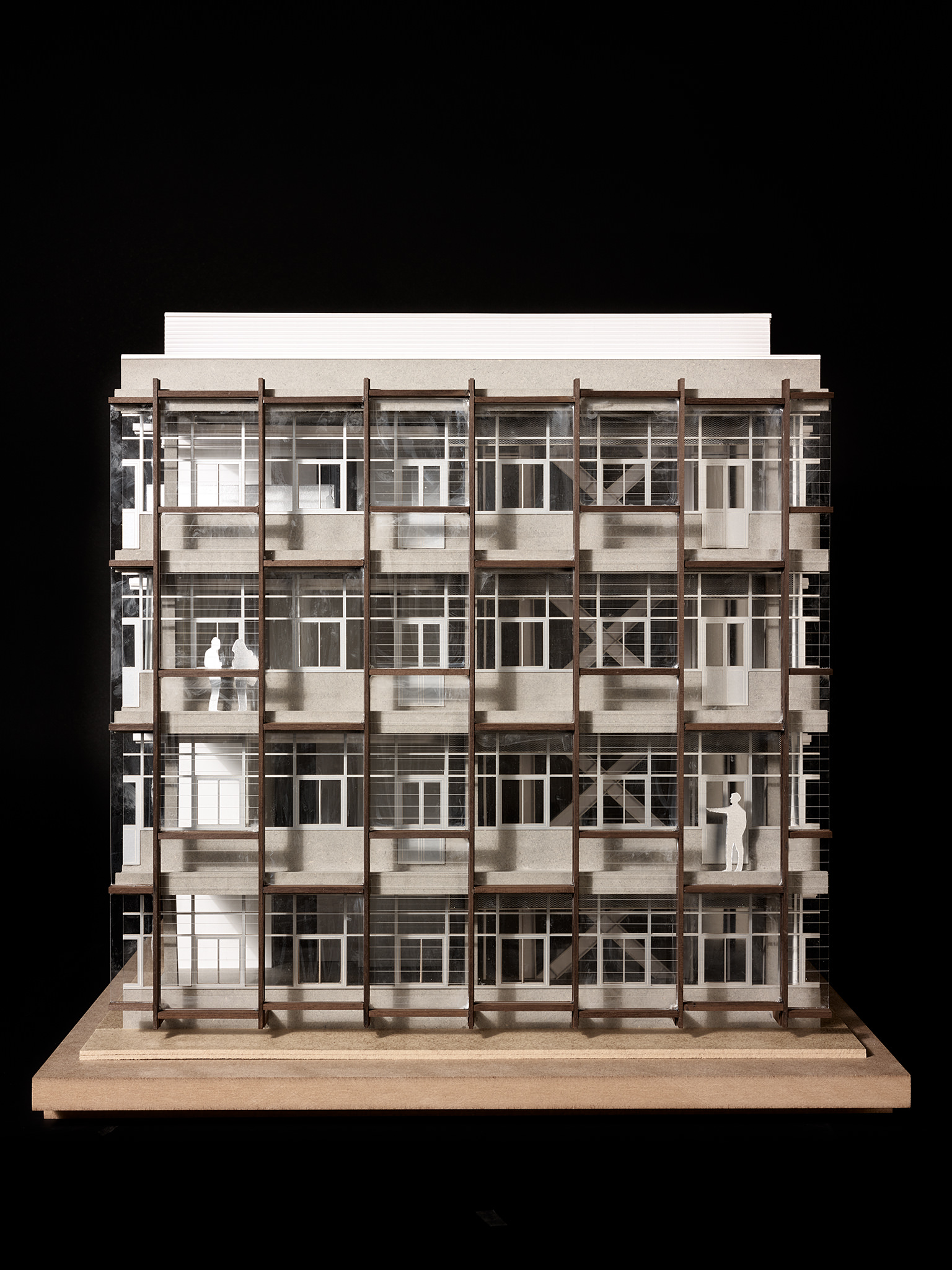 Maquettes Concours Renovation Amphipôle